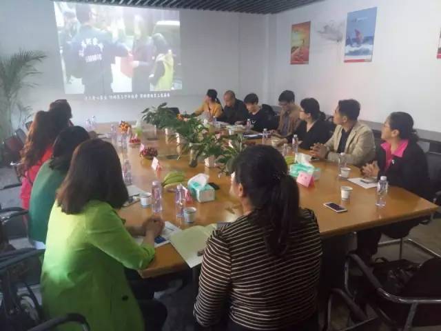 ƽ?j��ng)��ЋD(li��n)���B�T����֡��B�T�҅f(xi��)һ�� �I(l��ng)��(d��o)�W�R��˾���^ָ��(d��o)