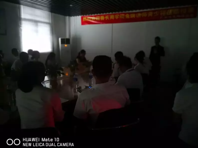 ��������������(sh��)�ڱ��������A�ڈ�(zh��)�С���Ӗ(x��n)���(d��ng)����