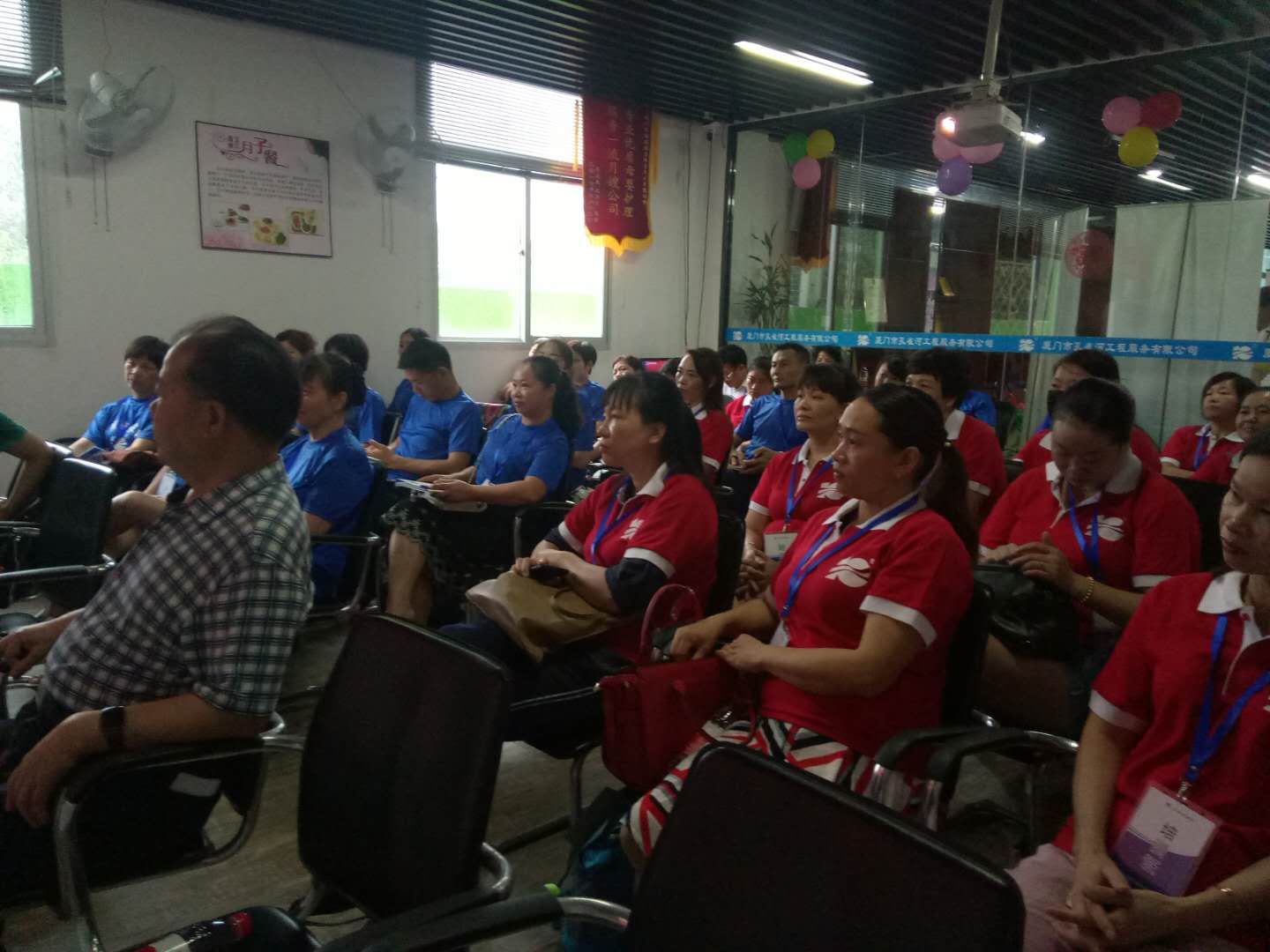 ץ��Ӗ(x��n)��(qi��ng)��(n��i)������ȸ�ӱ�ķ��ɩˎ�Ŏ���Ӗ(x��n)����M(j��n)����